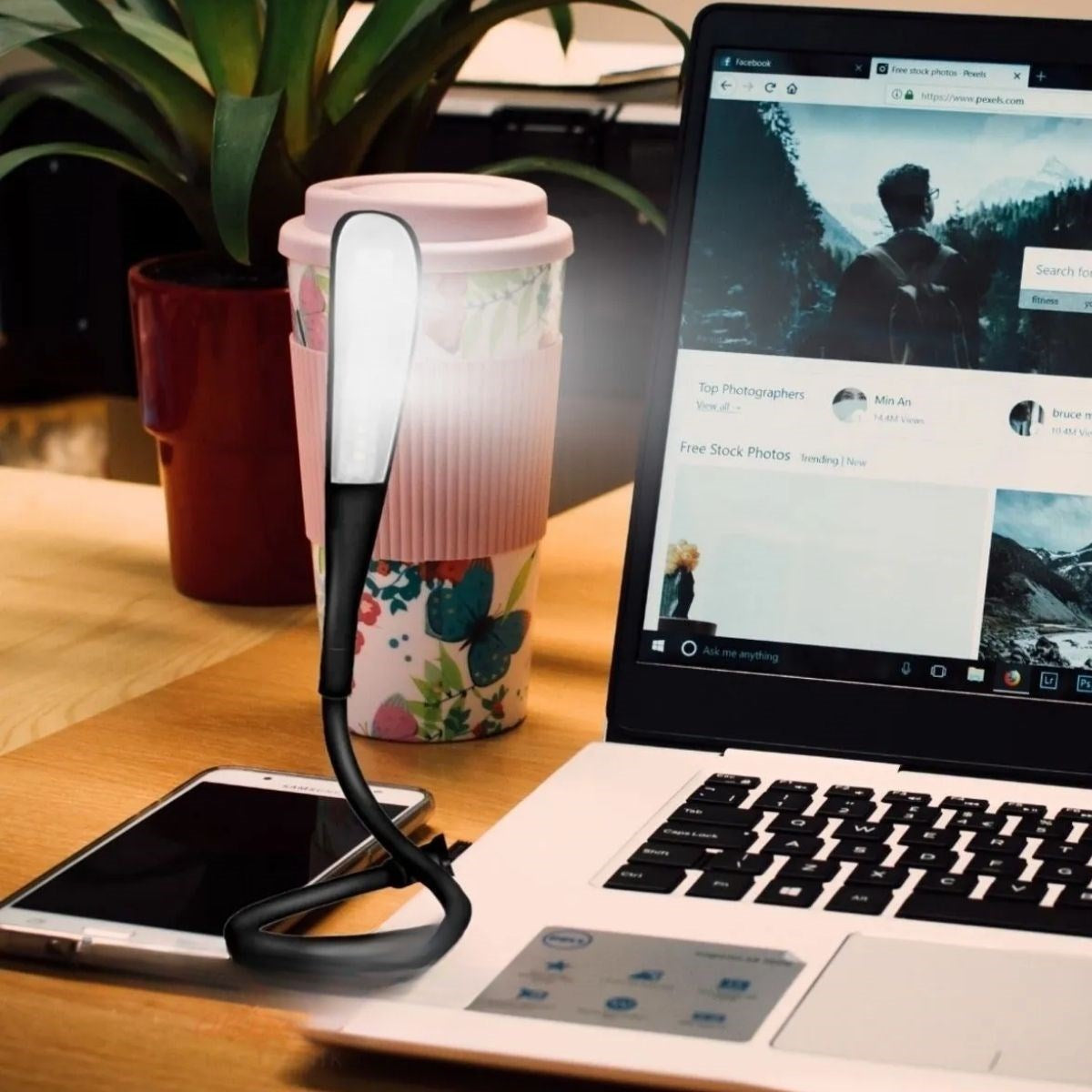 USB Girişli 14 Ledli 3 Kademeli Dokunmatik Masa/Kitap Okuma Lambası Ledi Siyah