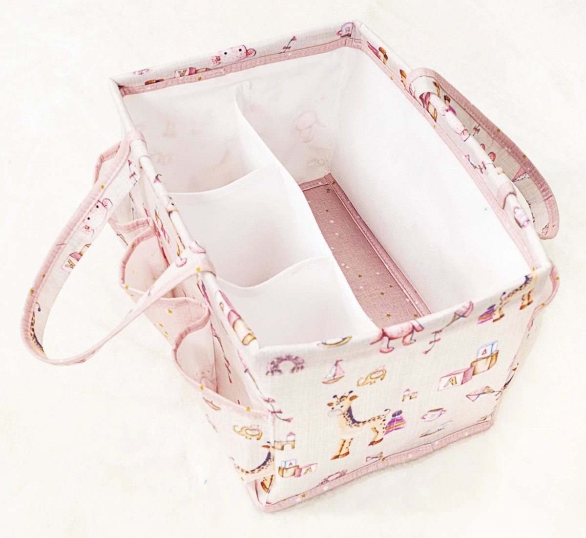 Baby Kullanımı Kolay Desenli Taşınabilir Bakım Çantası