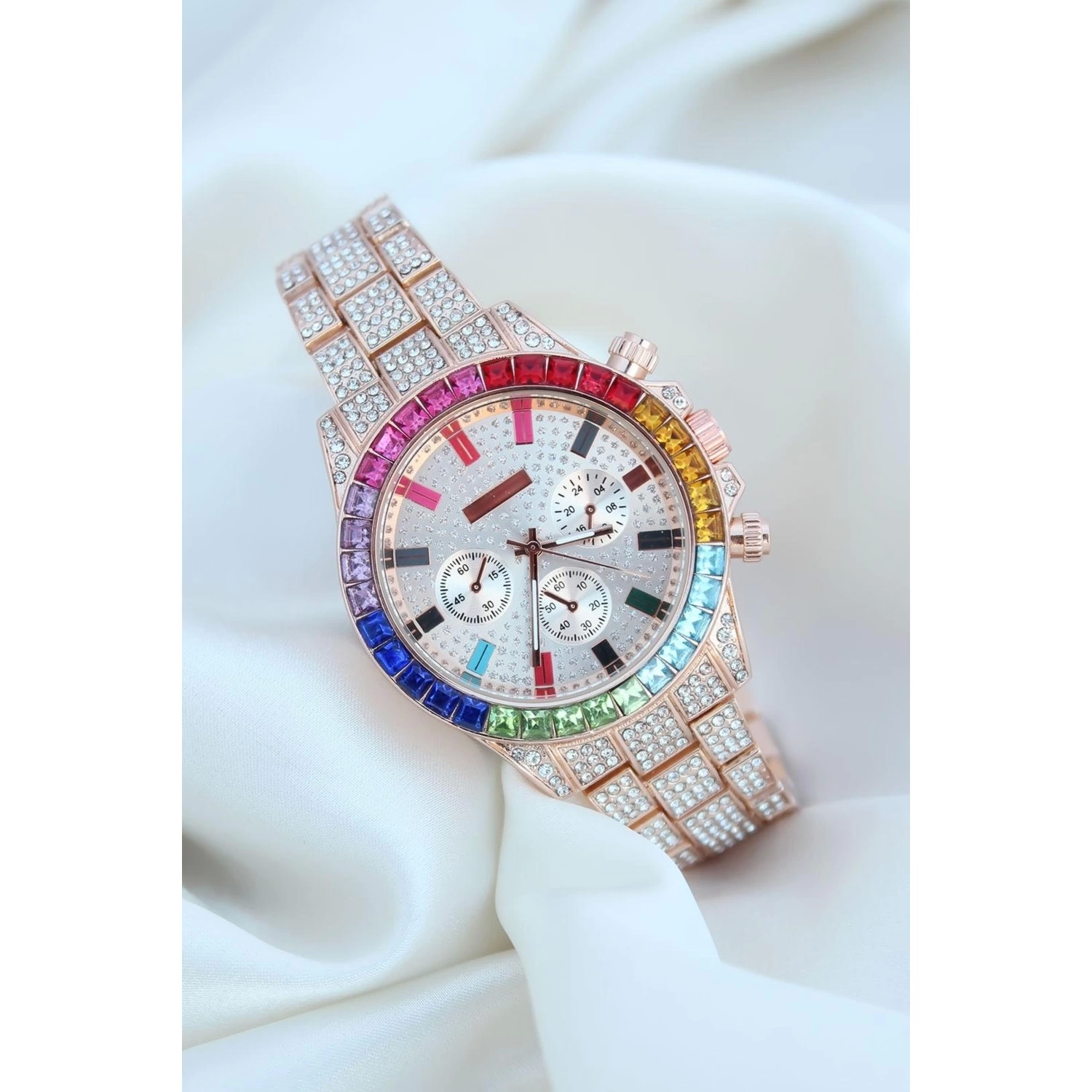 Clariss Trend Rose Metal Kordonlu Zirkon Taş Kaplama Renkli Taşlı Kasa Tasarımlı Lüx Kadın Kol Saat