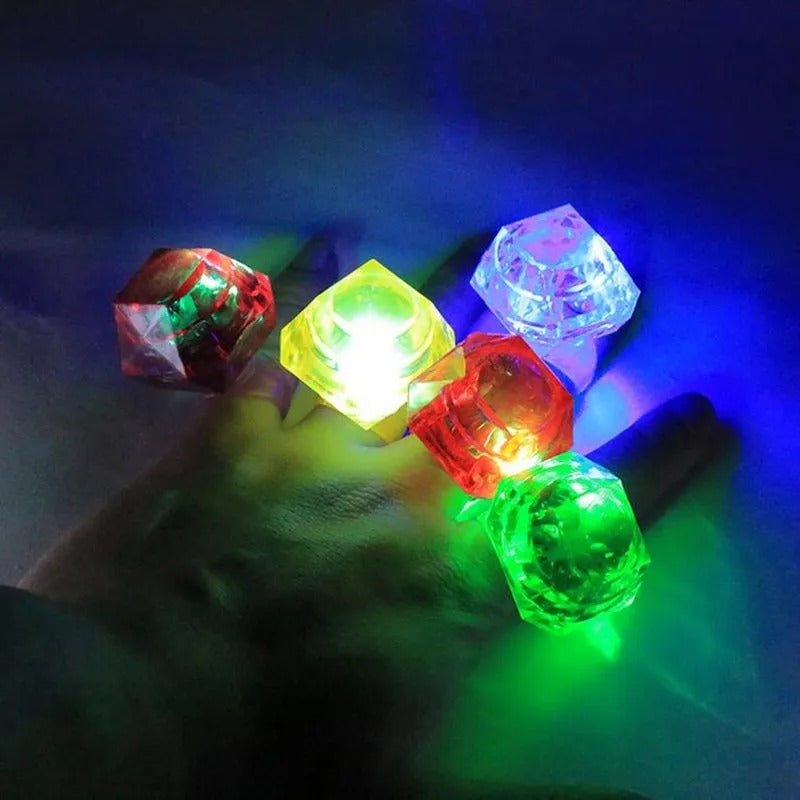Светодиодная лампа Crystal Design, 3 режима, зеленое кольцо, 3,5 х 5 см