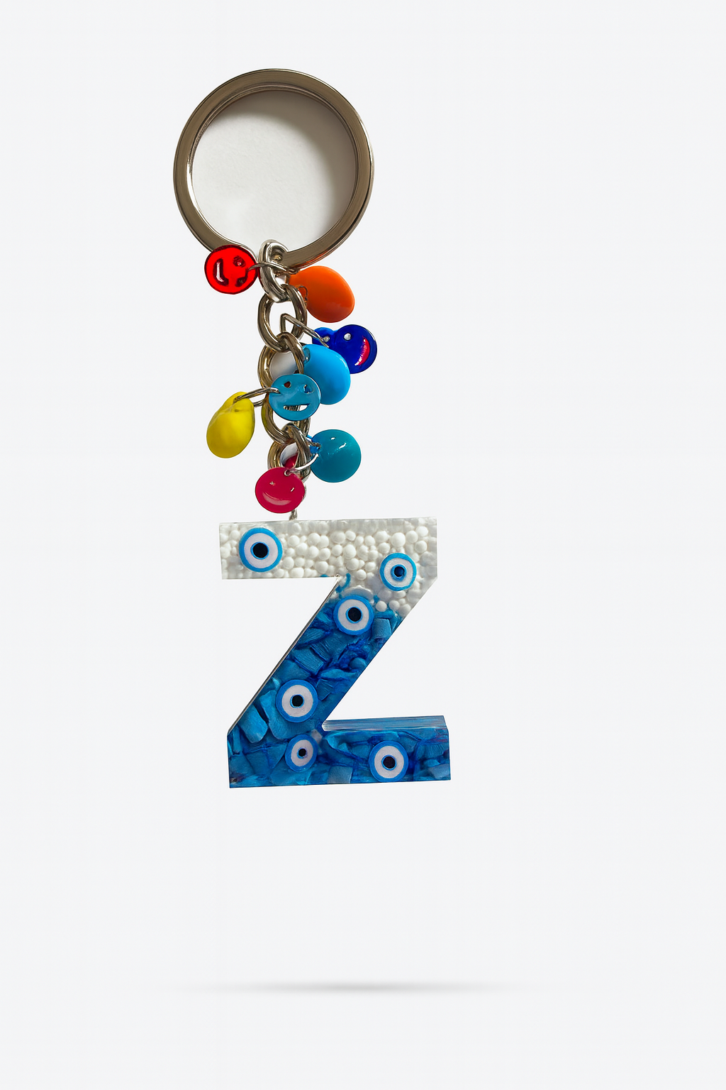 Epoksi Harf Anahtarlık – Z Harfi, Nazar Boncuklu ve Renkli Charm Detaylı
